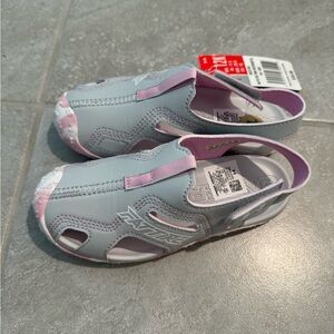 Under Armour Kids Gray and Pink Water Shoes